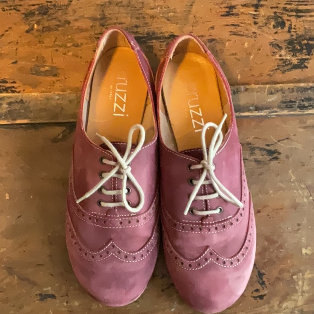 Women's Purple Lace-Up Shoes size 40
